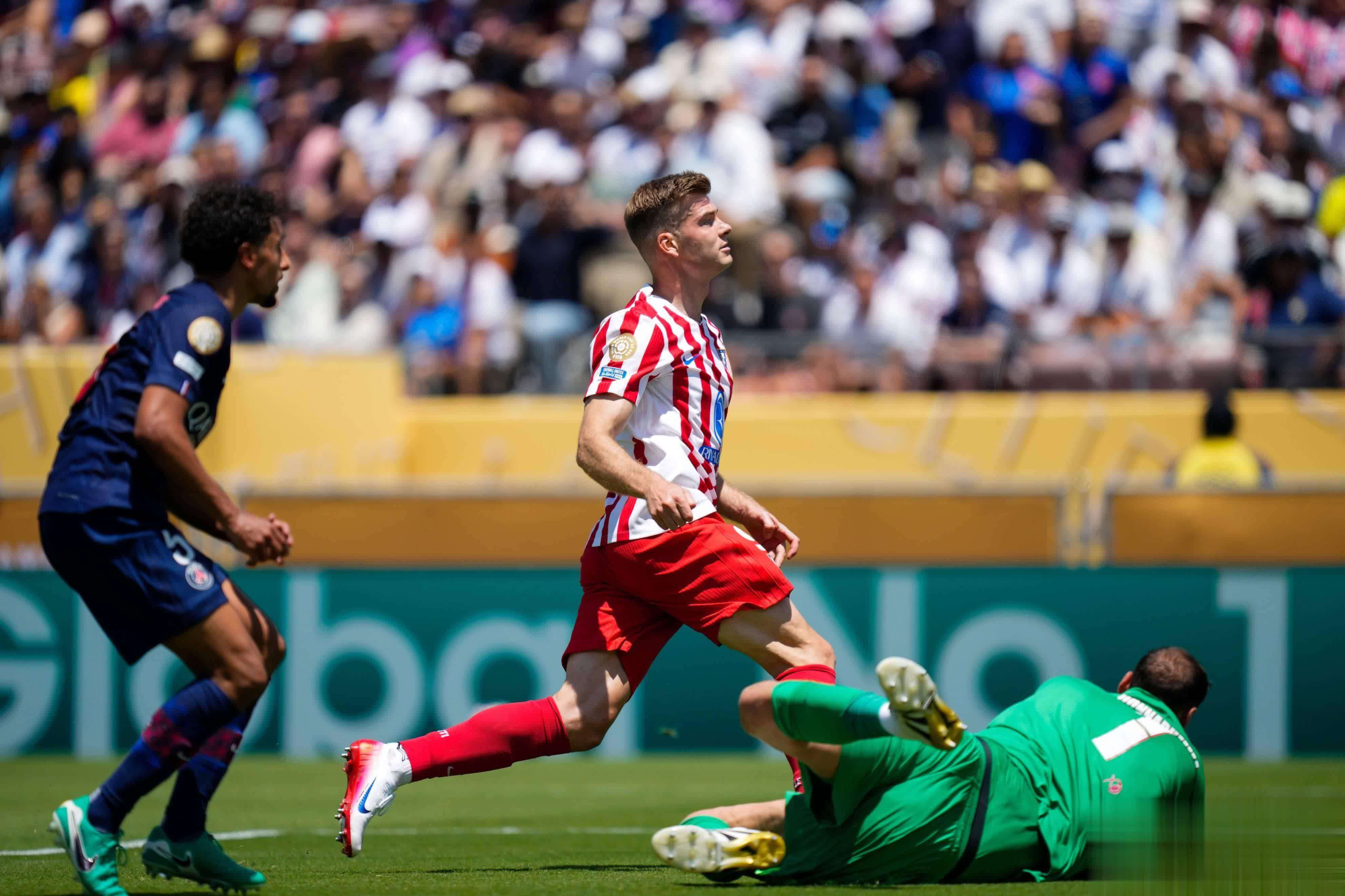 拜仁逆转曼联，格列兹曼打破历史纪录