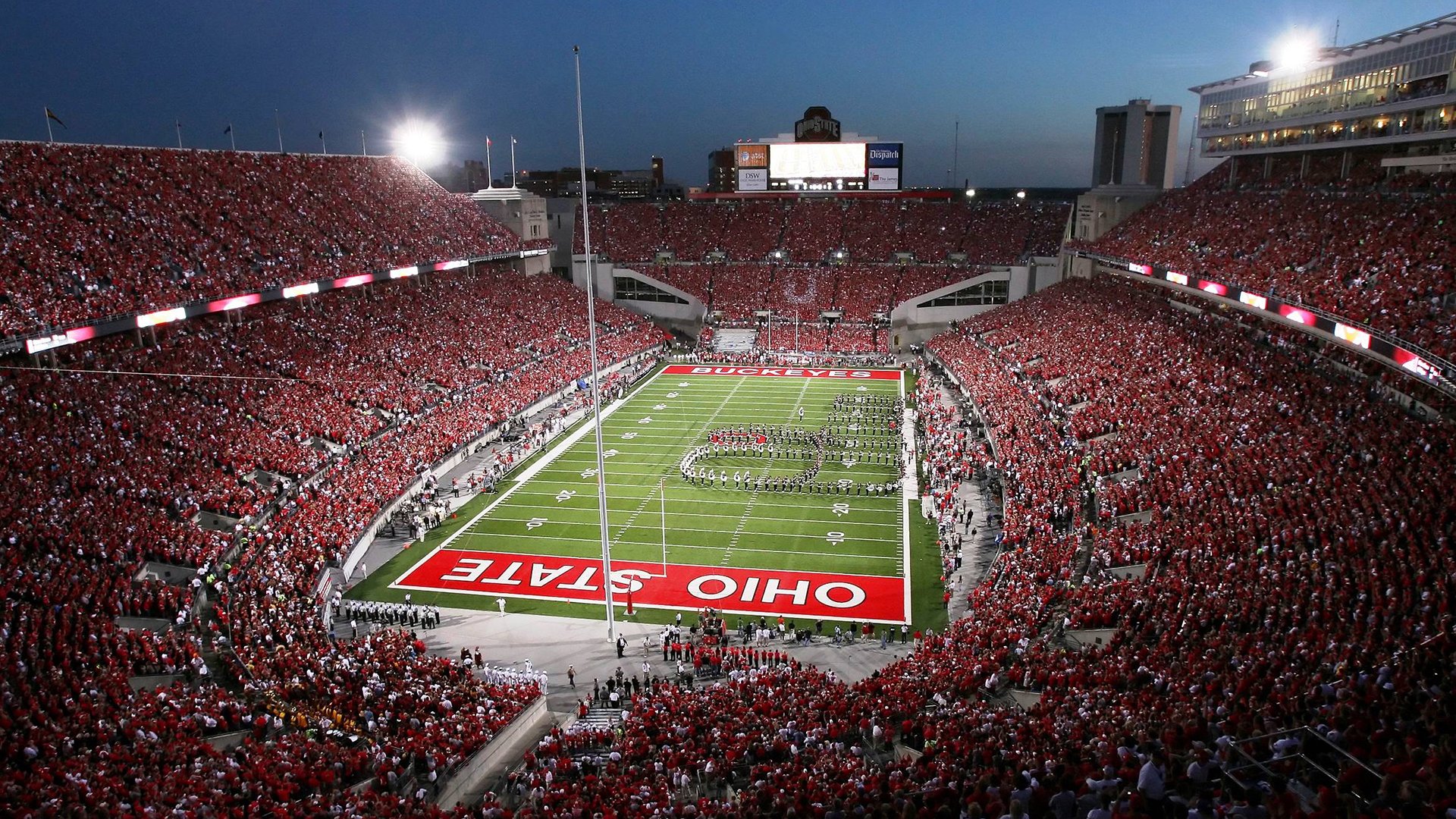 三笘薰爆发破局，美国战术体系如何压制莱比锡红牛？